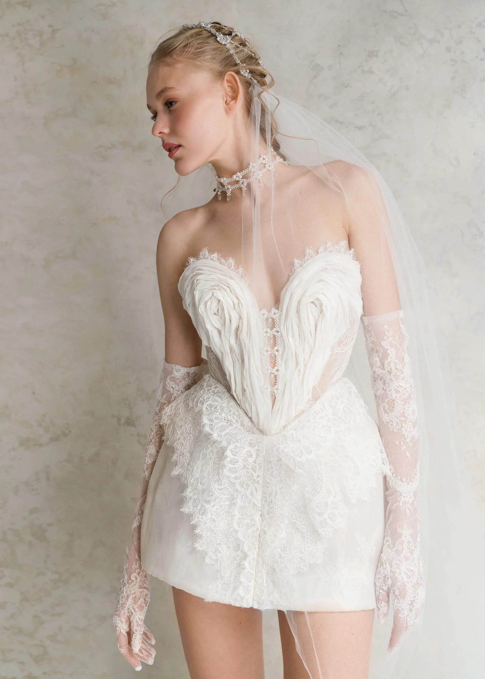 Ammonite wedding dress by Rara Couture — thumbnail 4