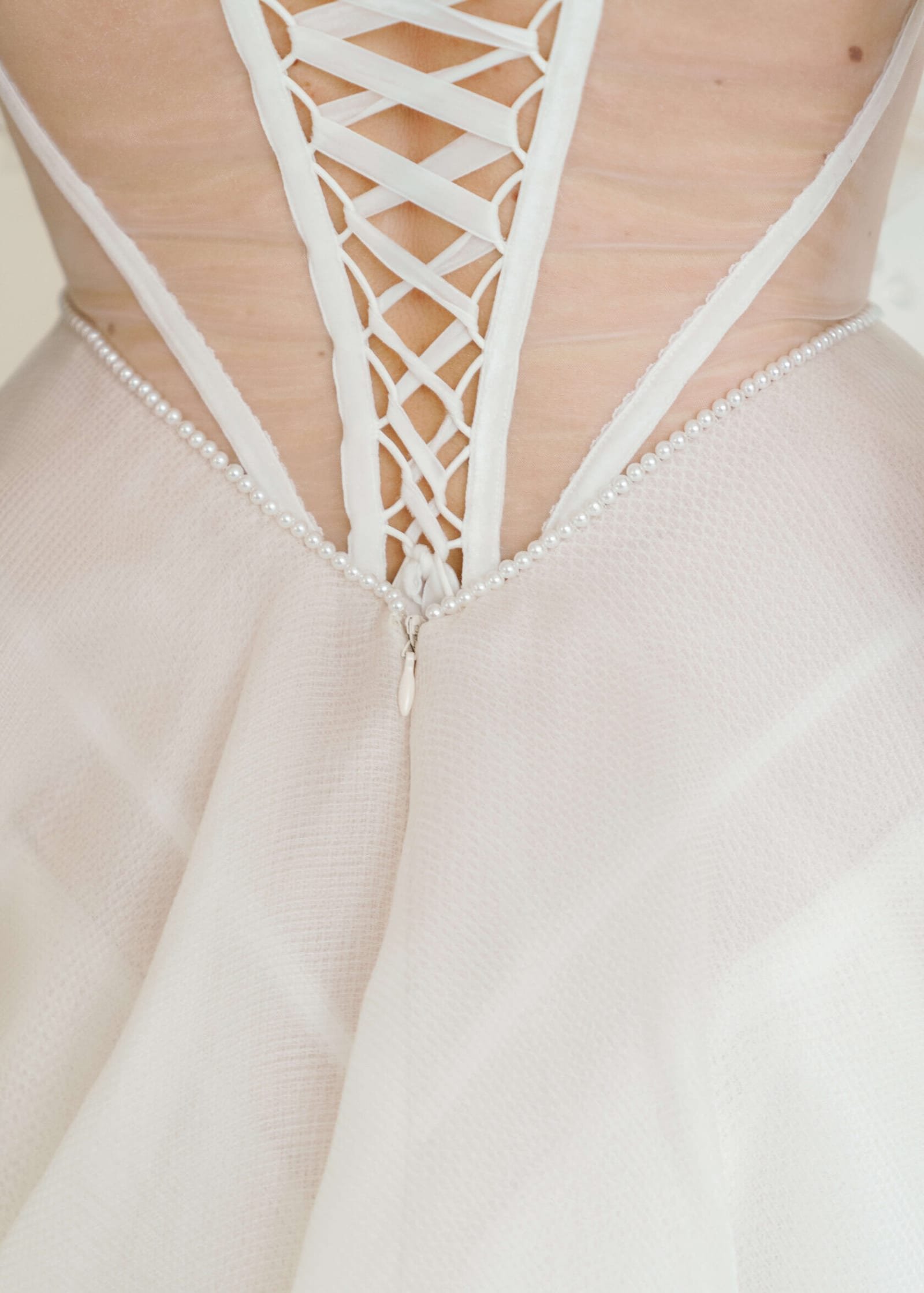 Lovi wedding dress by Rara Couture — thumbnail 3