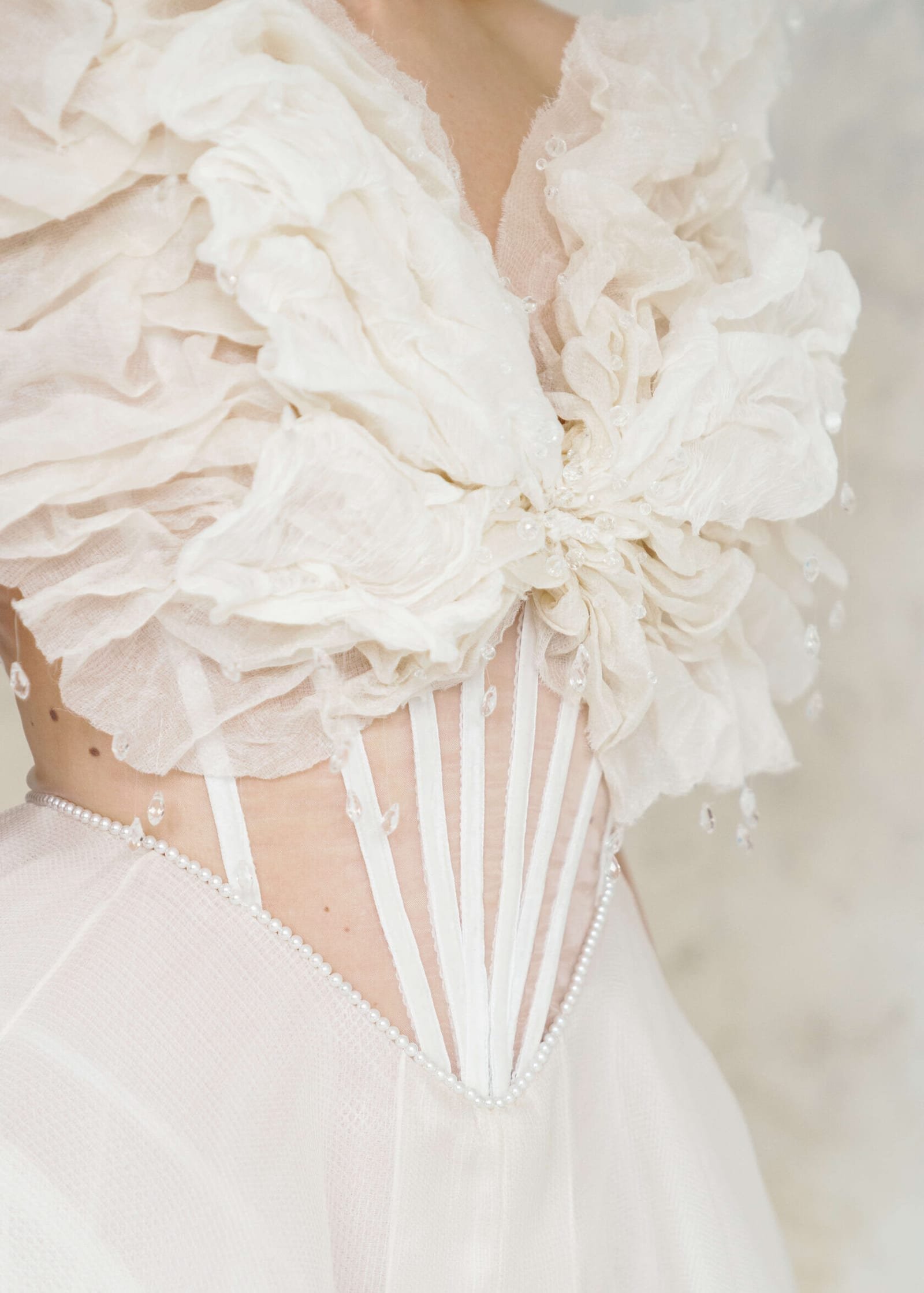 Lovi wedding dress by Rara Couture — thumbnail 4