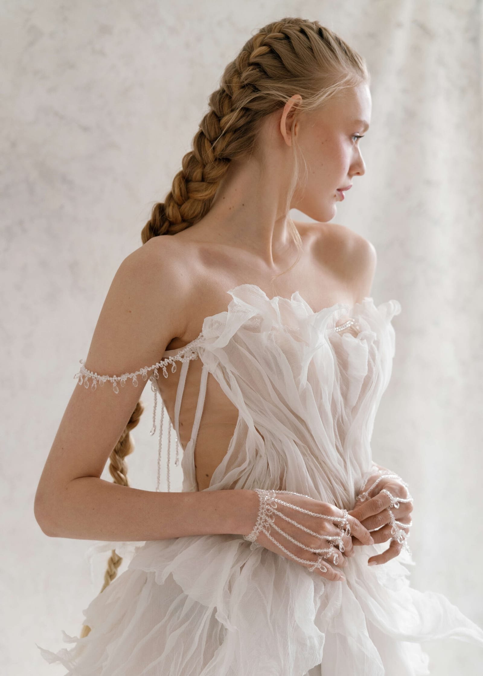Minerale wedding dress by Rara Couture — thumbnail 4