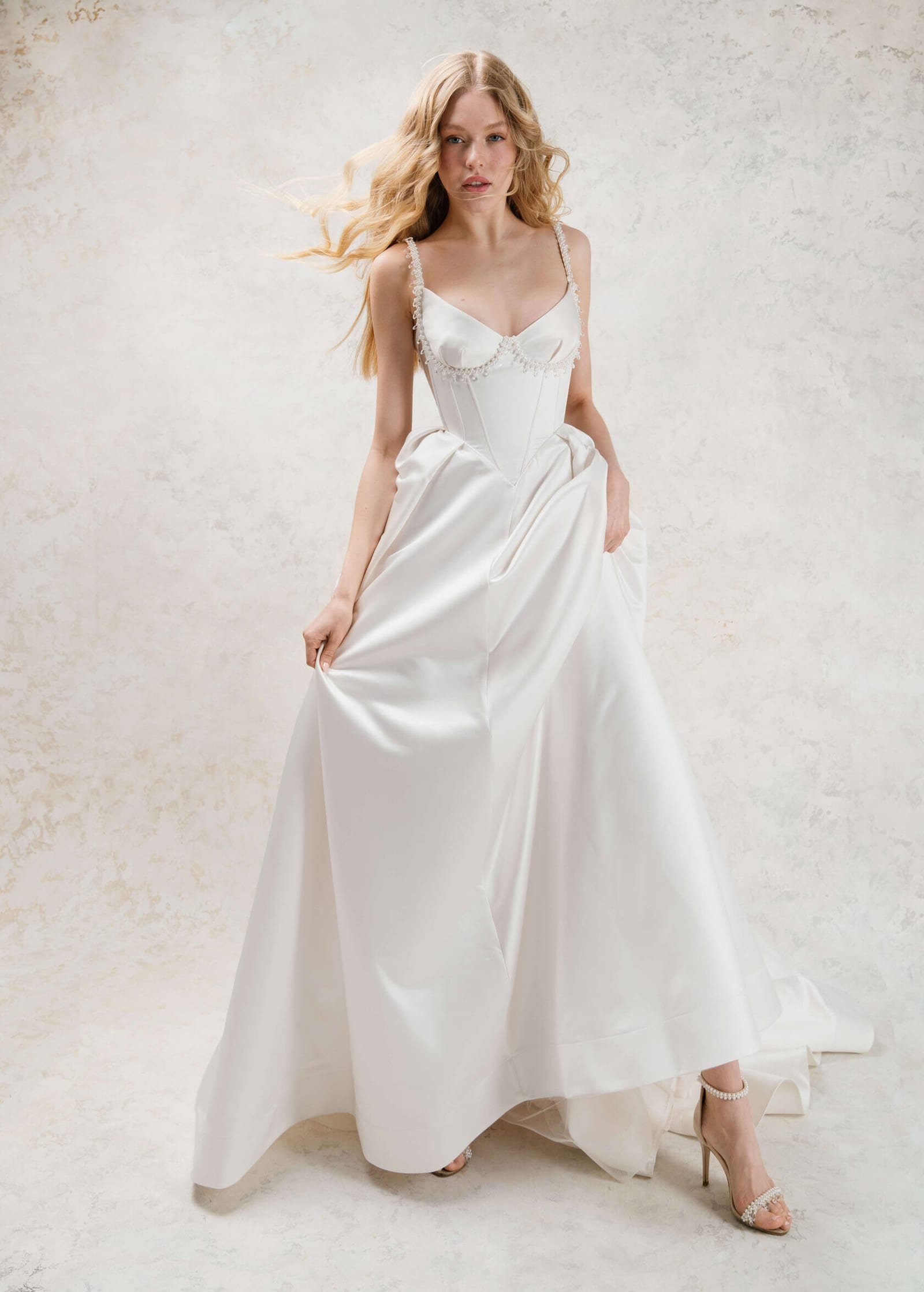Murex wedding dress by Rara Couture — thumbnail 2