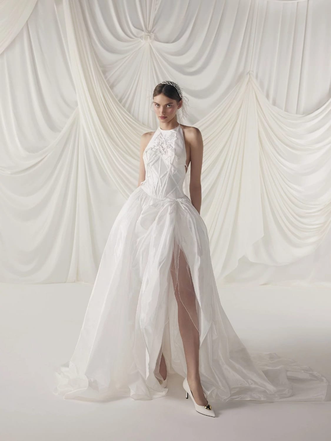 Nikol wedding dress by Rara Couture — thumbnail 2