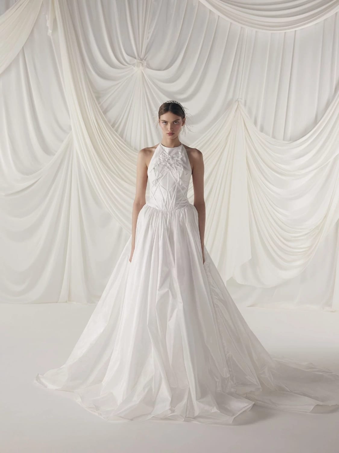 Nikol wedding dress by Rara Couture — thumbnail 4