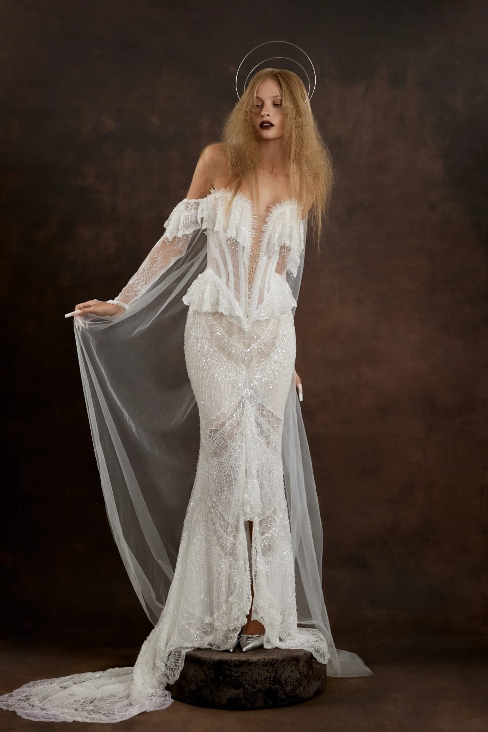 Pierett wedding dress by Rara Couture — thumbnail 2