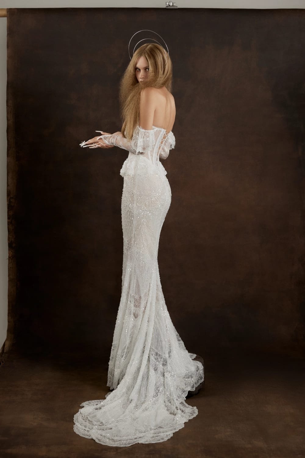 Pierett wedding dress by Rara Couture — thumbnail 4