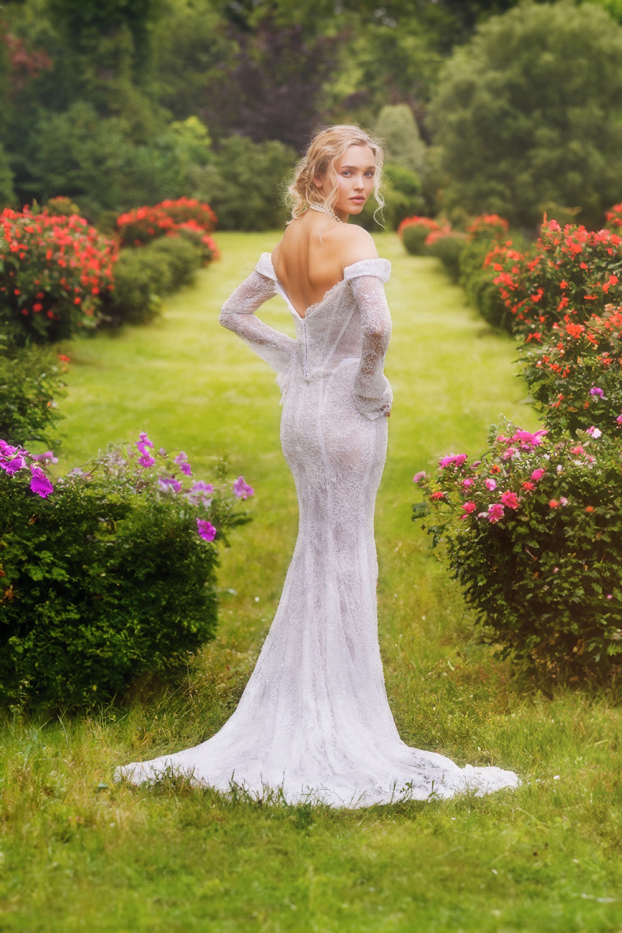 Falcon wedding dress by Rara Avis - View 2