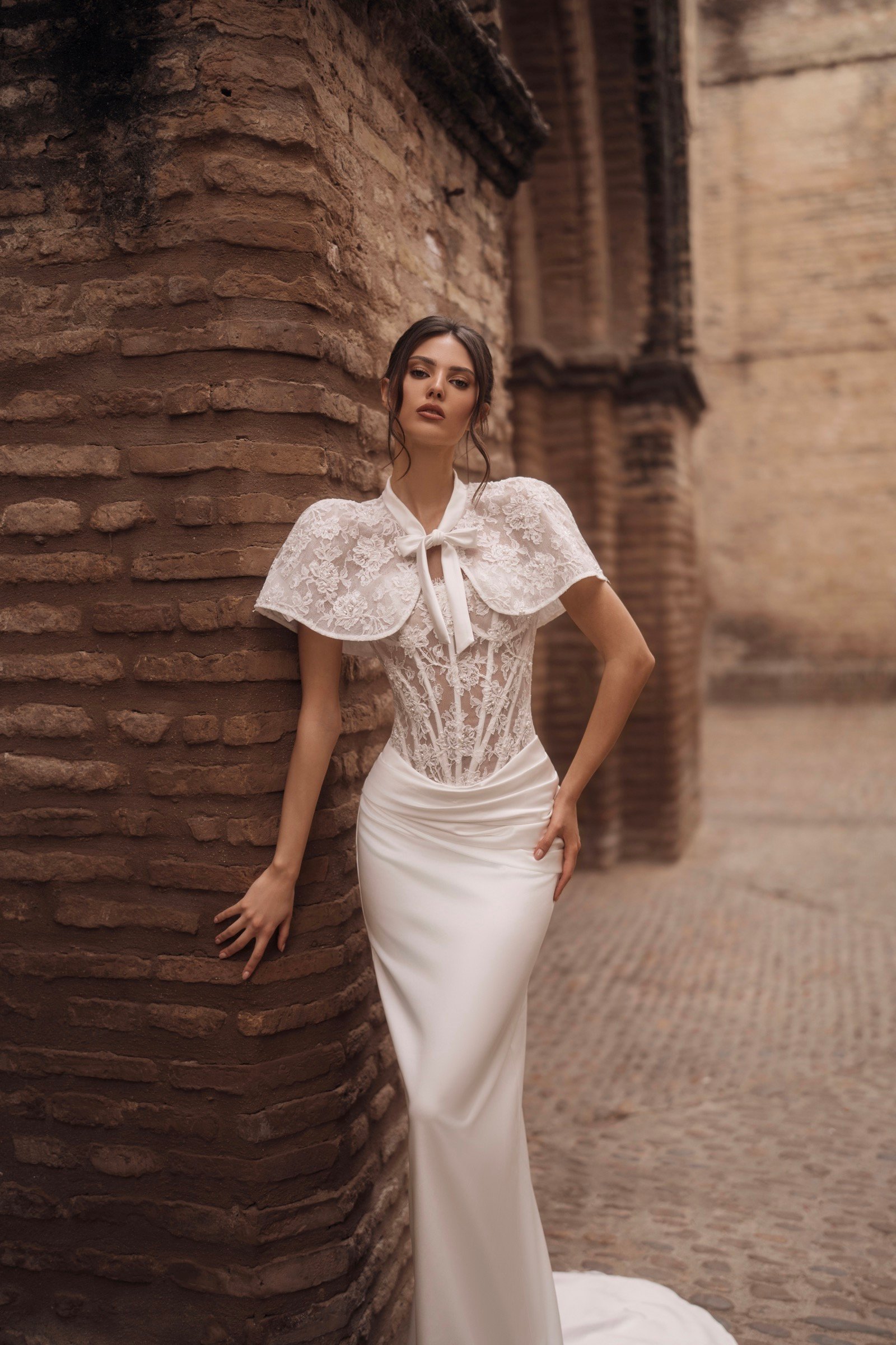 Oleana wedding dress by Blammo-Biamo — thumbnail 3