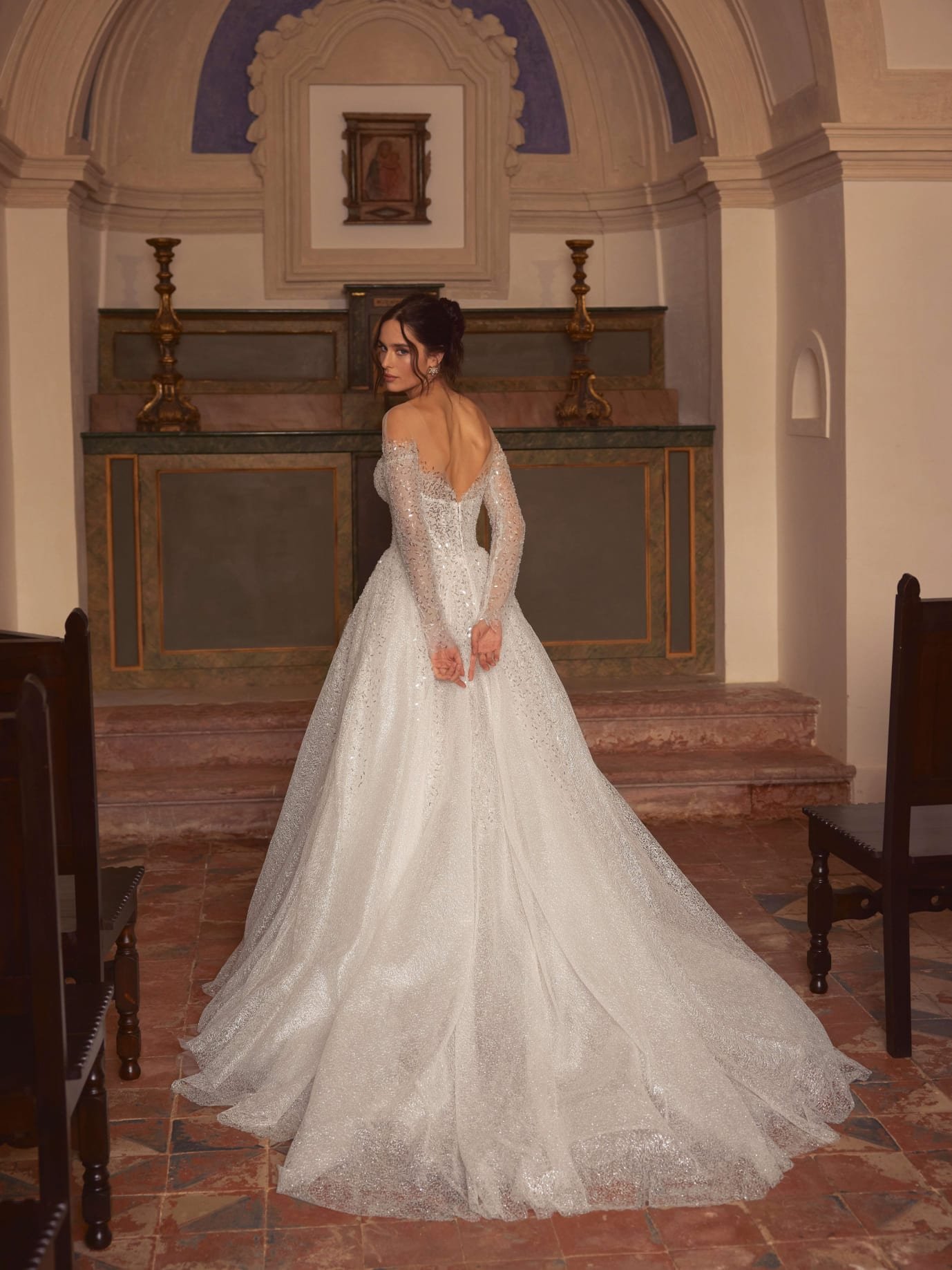 Gerda wedding dress by Rara Avis — thumbnail 4